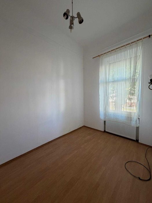 Apartament la casa ultracentral str. Eminescu