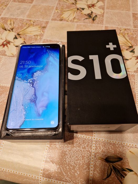 Телефон самсунг S10 plus