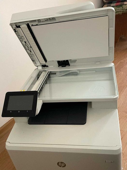 Imprimanta profesionala cu scaner HP color Laser Jet Pro MFP M377 dw