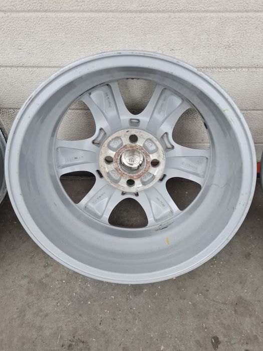 Оригинални джанти за TOYOTA ТОЬОТА R15 4x100 ET45 6J