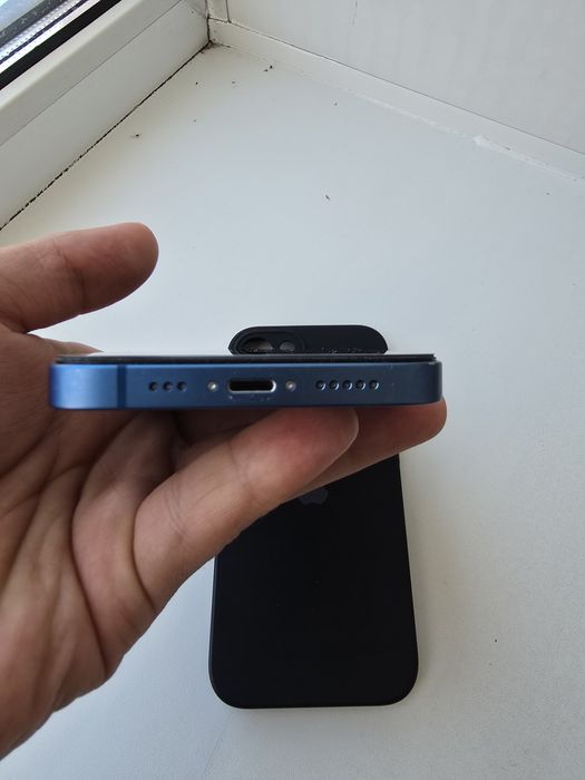 Iphone 13 синий 128гб