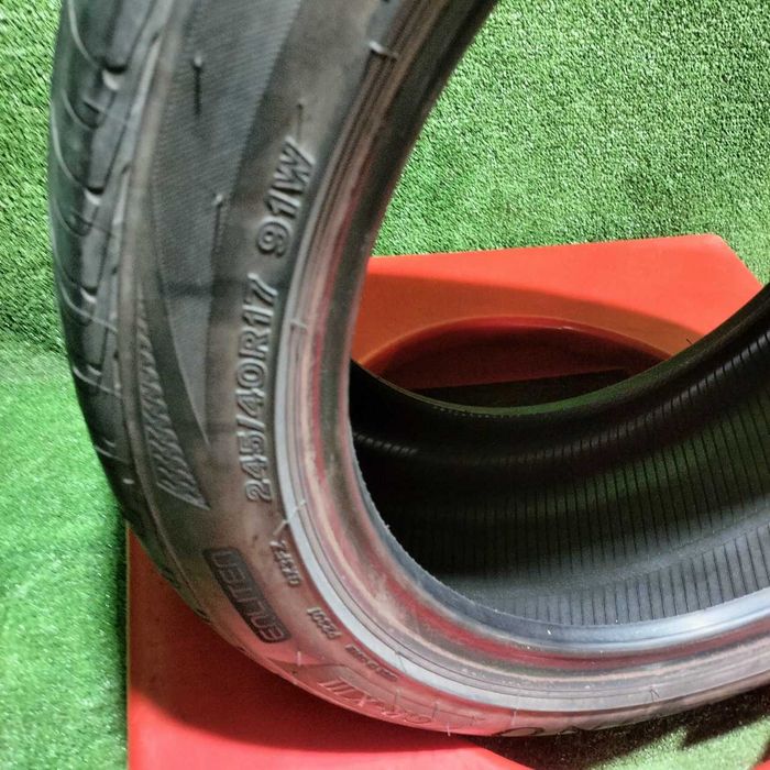 Продам Шины летний 245/40R17 Bridgestone regno GR XIII 1 штук