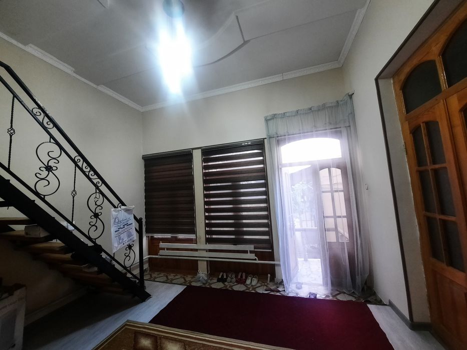 Hovli sotiladi! Barcha sharoitlarga ega