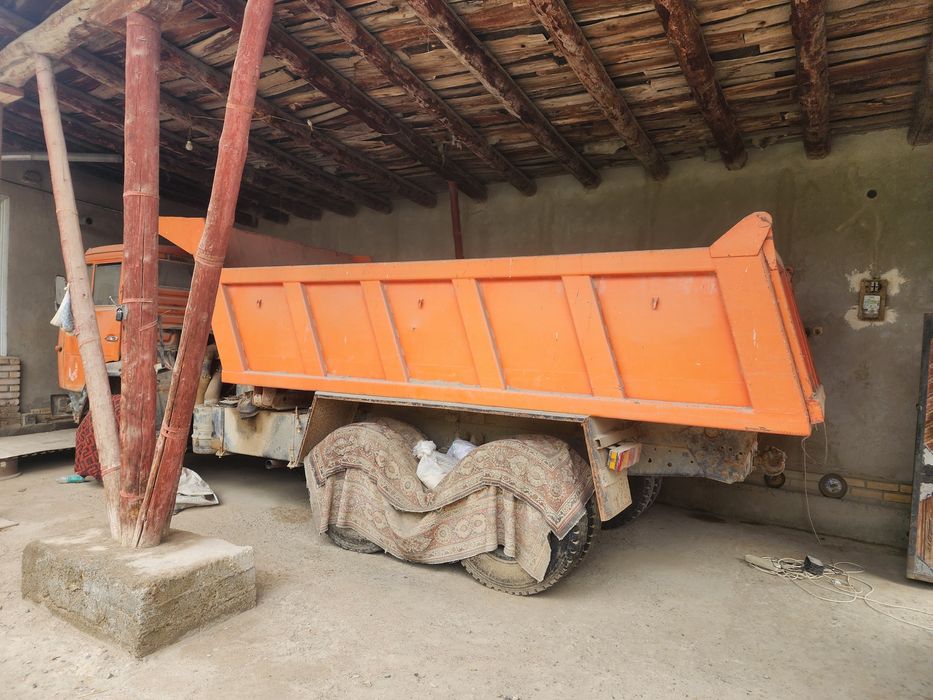 Kamaz 55102 yuk agʻdaruvchi