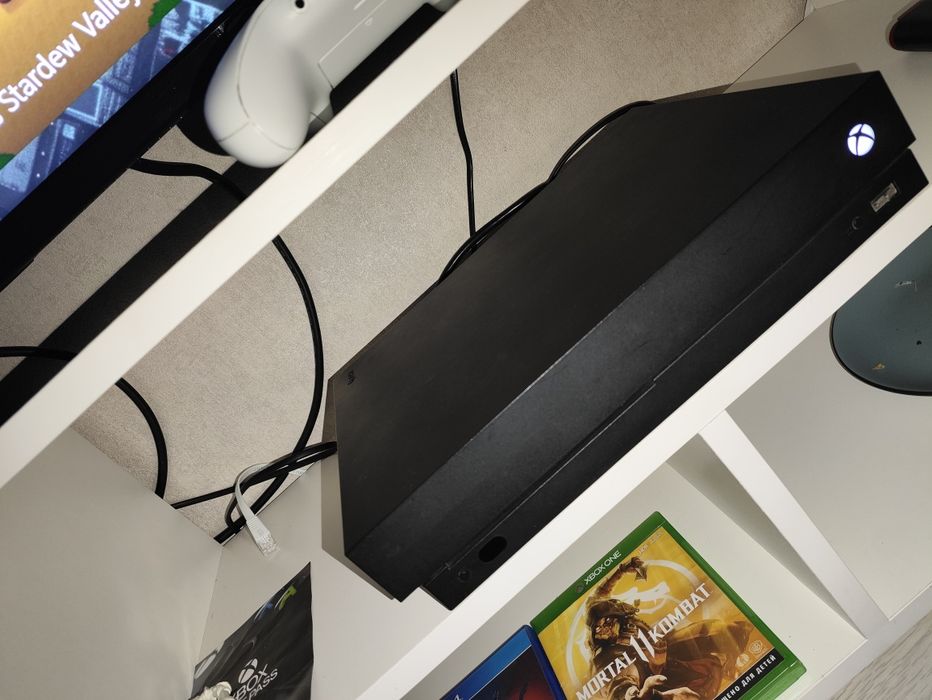 Xbox one x на 1ТБ