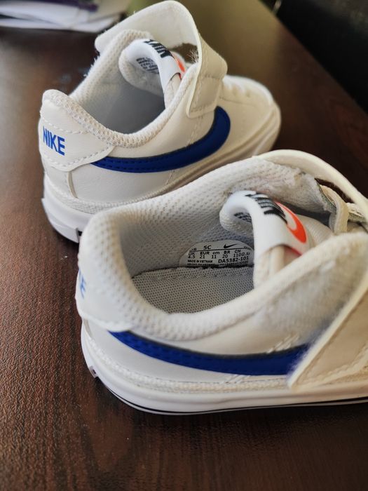 Маратонки Nike 21ви номер