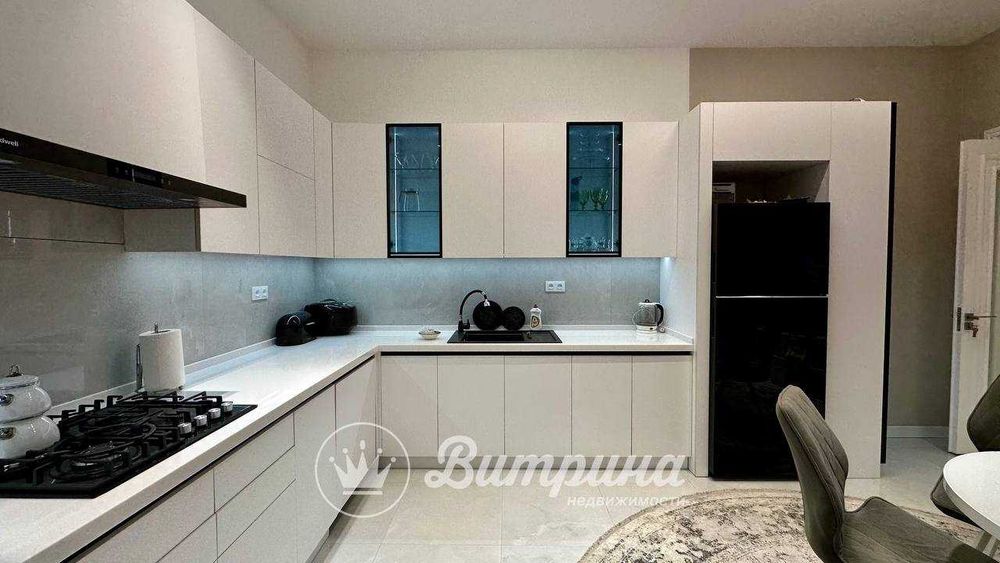 Продаётся шикарный дом с дизайнерским ремонтом в Кибрае