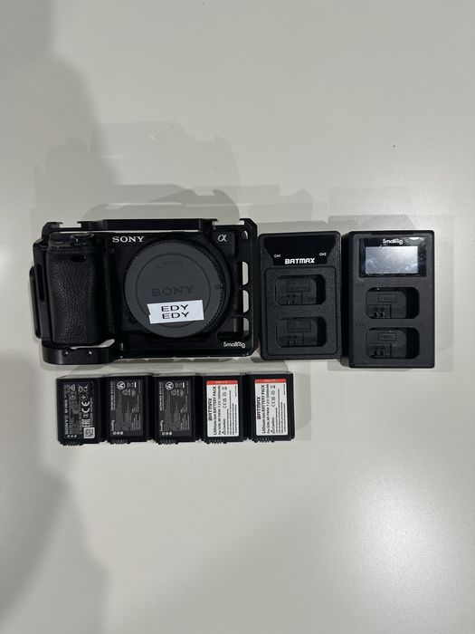 Vand Sony Body a6400 + Accesori