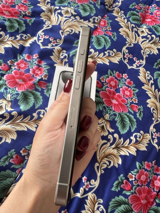 Iphone 15 pro срочна