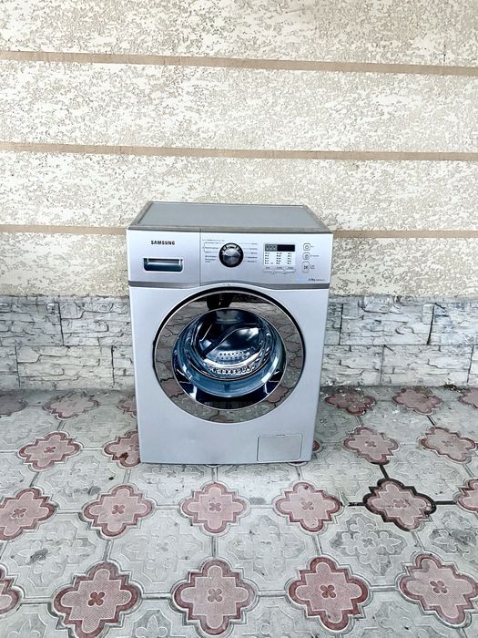 Продам стиральную машинку рабочая