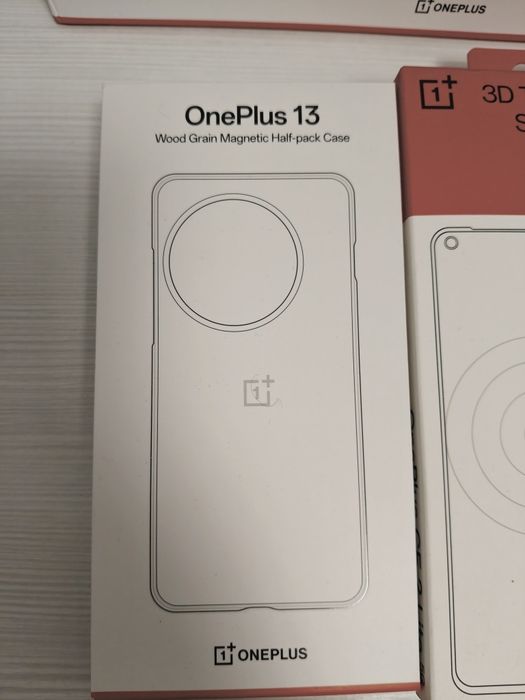 Huse, folie si cablu Oneplus