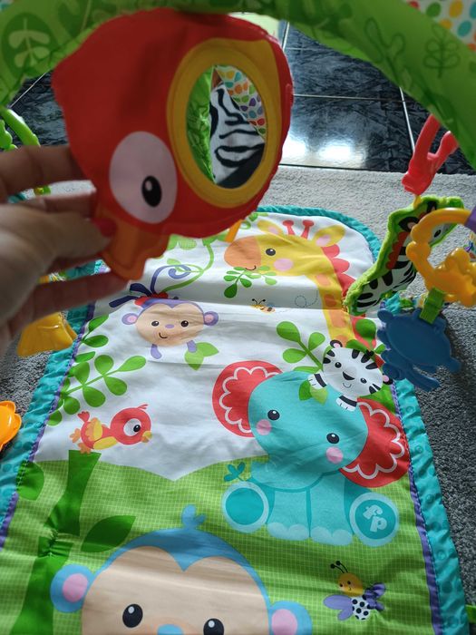 Активна гимнастика за бебе