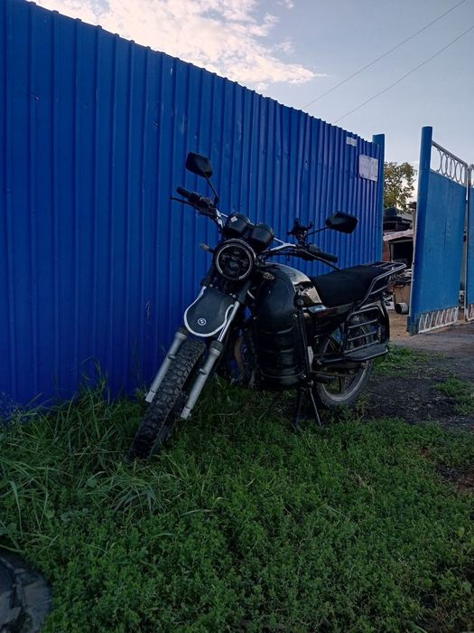 Мотоцикл 150 куб