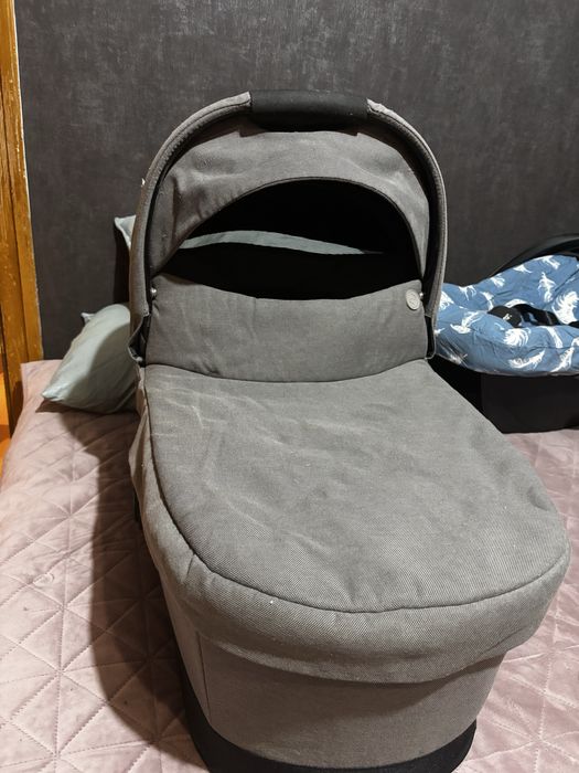 Кош за новородено Cybex Balios S Lux