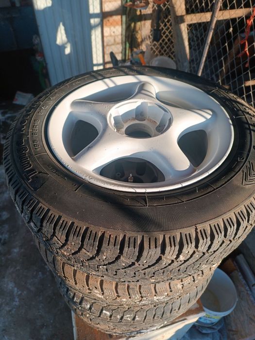 Продам диски р15 (с резиной)