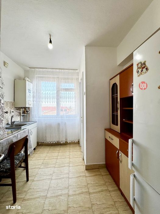 SE INCHIRIAZA Apartament cu 2 camere in zona Spital/Primarie FALTICENI