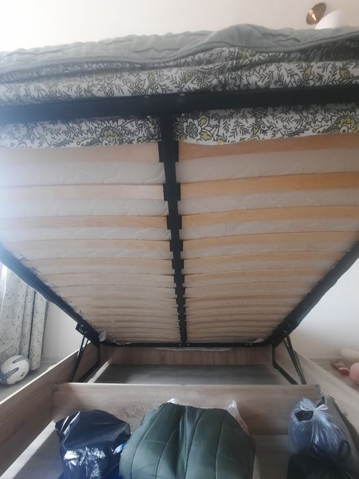Кровать двуспальный 160х200