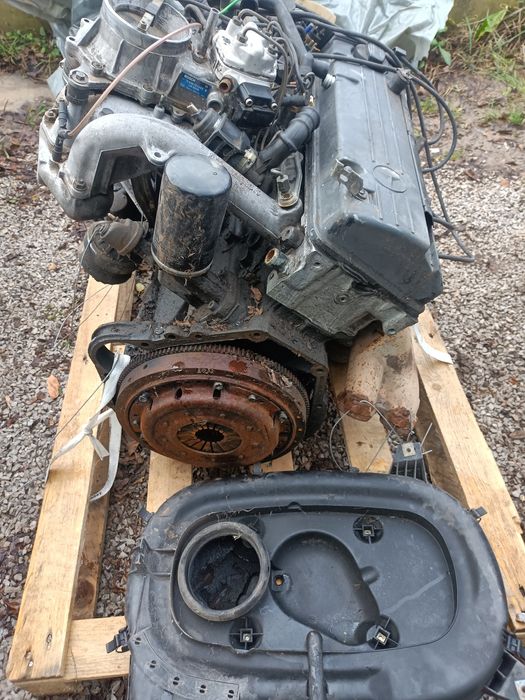 Части за Мерцедес 124