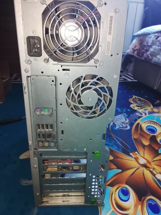 Офисный компьютер