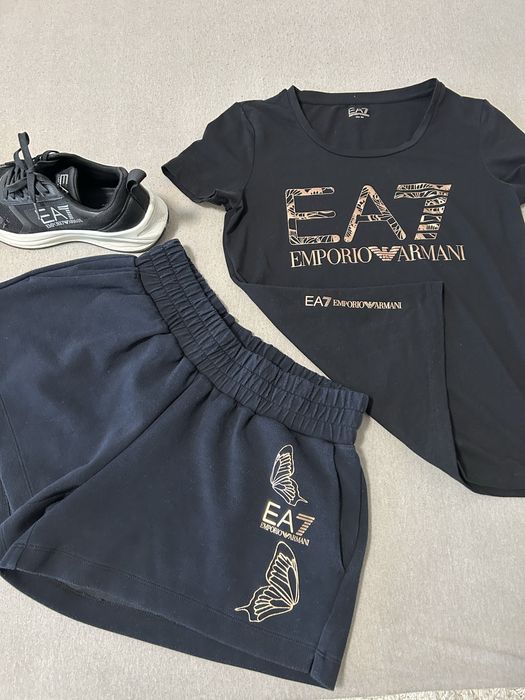 Маратонки и комплект  Armani/сет