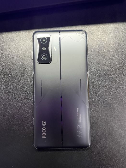 Telefon gaming POCO F4 GT 12gb ram 256gb