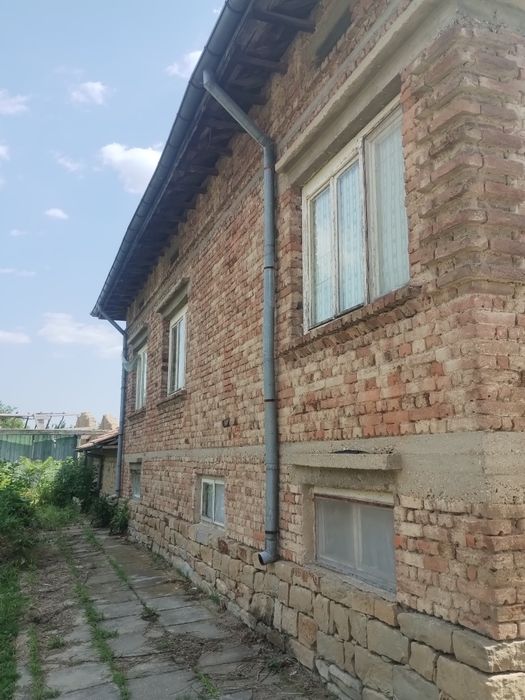 Продава се Къща в с. Кочово, Област Шумен - 170 кв.м за 240 €/кв.м - Снимка #2