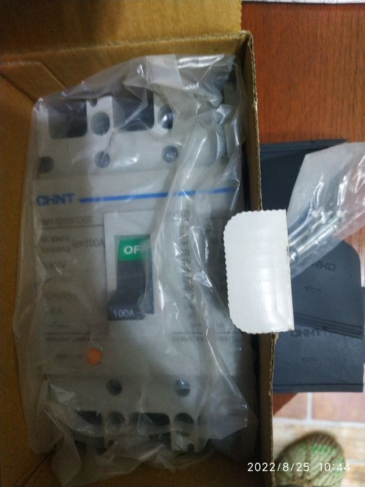 Автомат CHINT 100 A