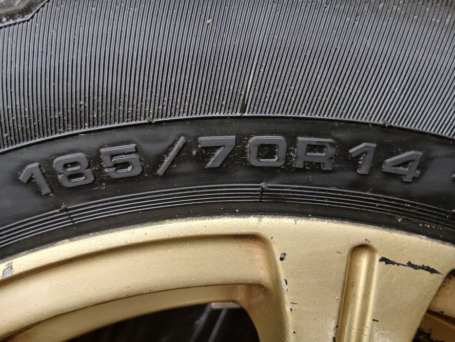 Продам зимний резину