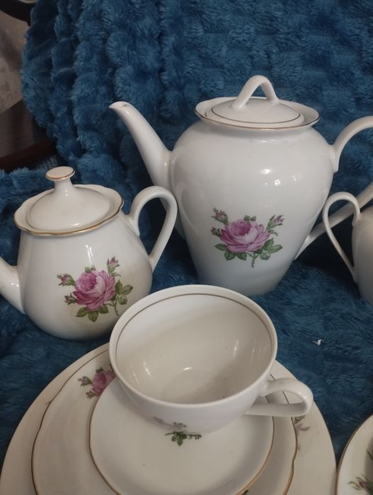 Продам чайный сервиз