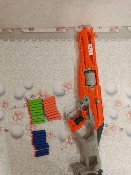 Автомат NERF accustrike