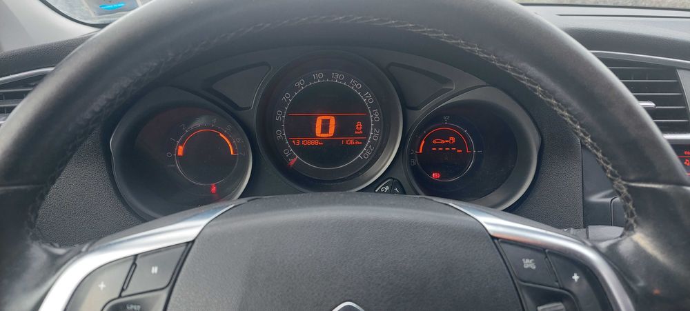 Citroen C4 1,6 HDI Ситроен Ц4 на части!
Март 2013