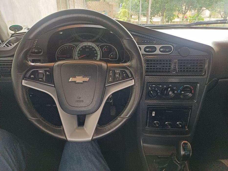 Nexia 2 Dons 1.6