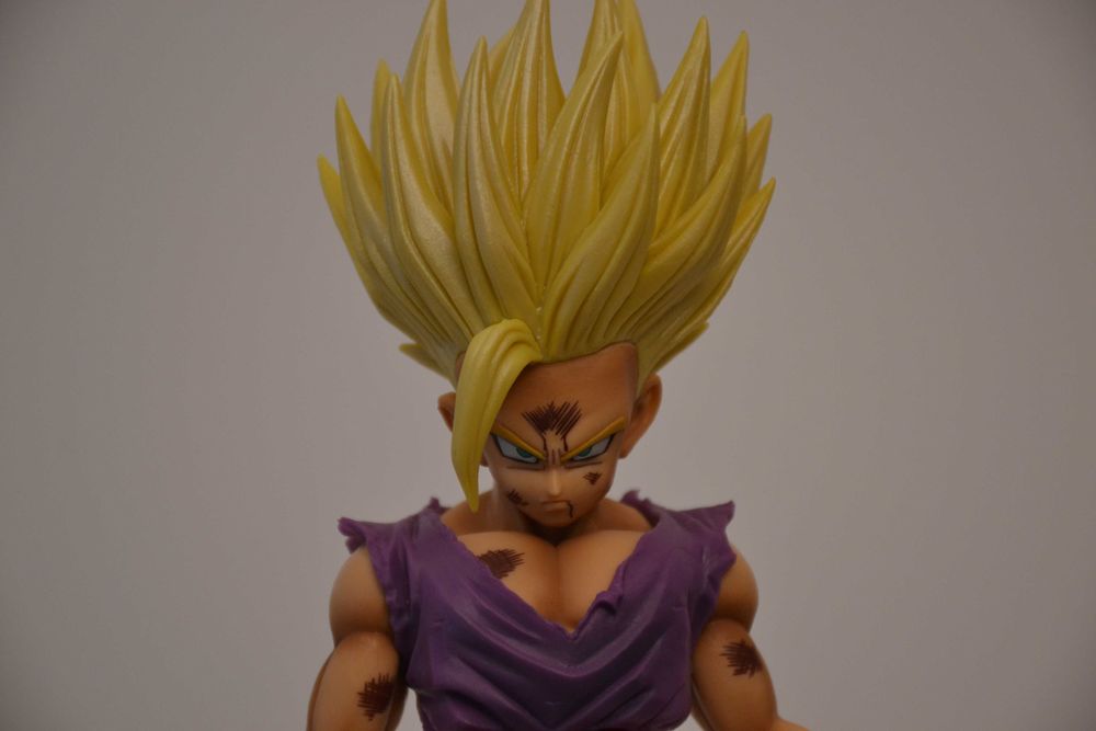 De vanzare figurina Son Gohan - Dragon Ball Z