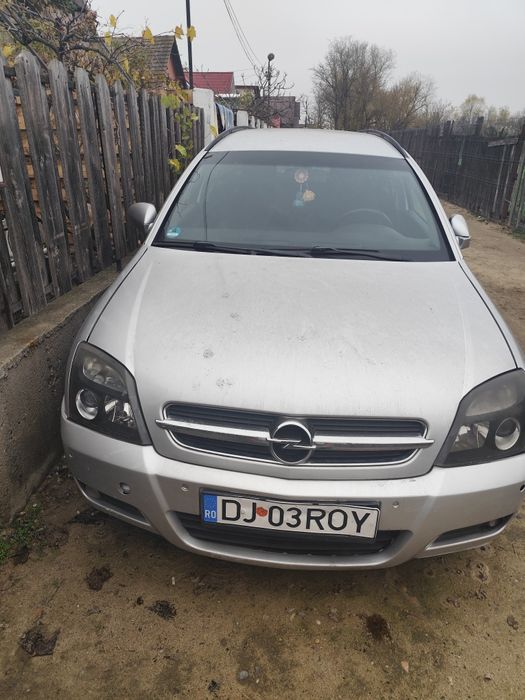 Opel Vectra c  2005 ,3000 lei ușor negociabil