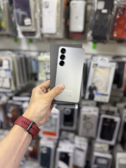 Samsung S25/128 памяти