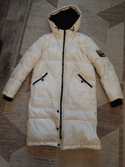 Женские зимние куртки-пуховики (44-46 р-р)