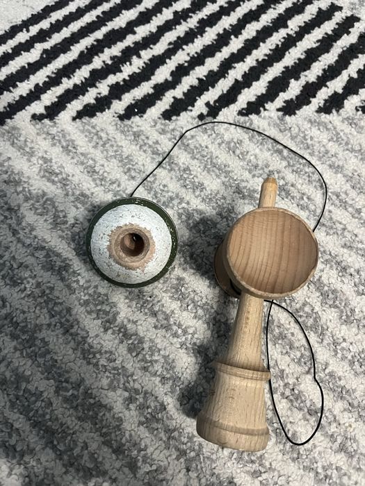 Vand kendama Broken Shape Tracker