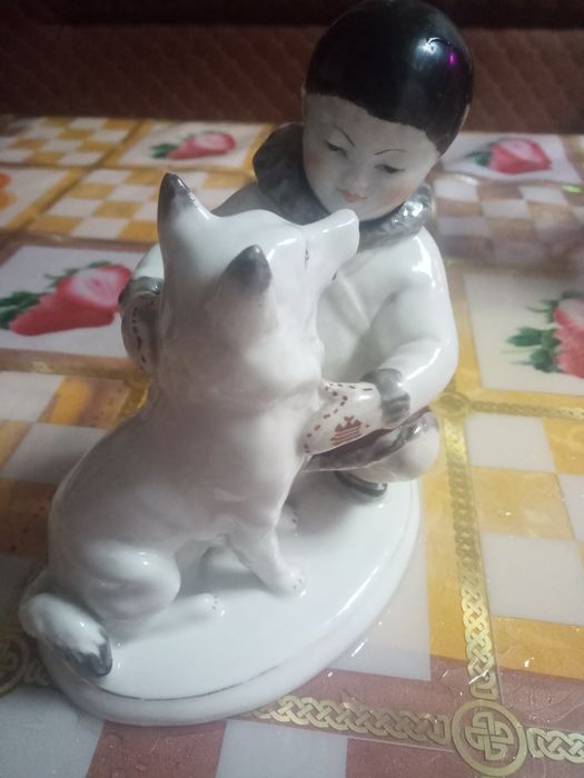 Фарфоровая статуэтка СССР