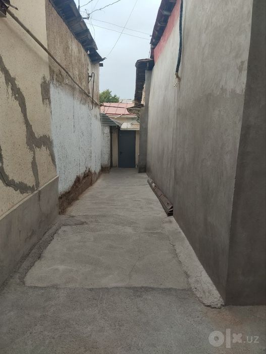 Qoʻshtuta uy sotiladi srochni