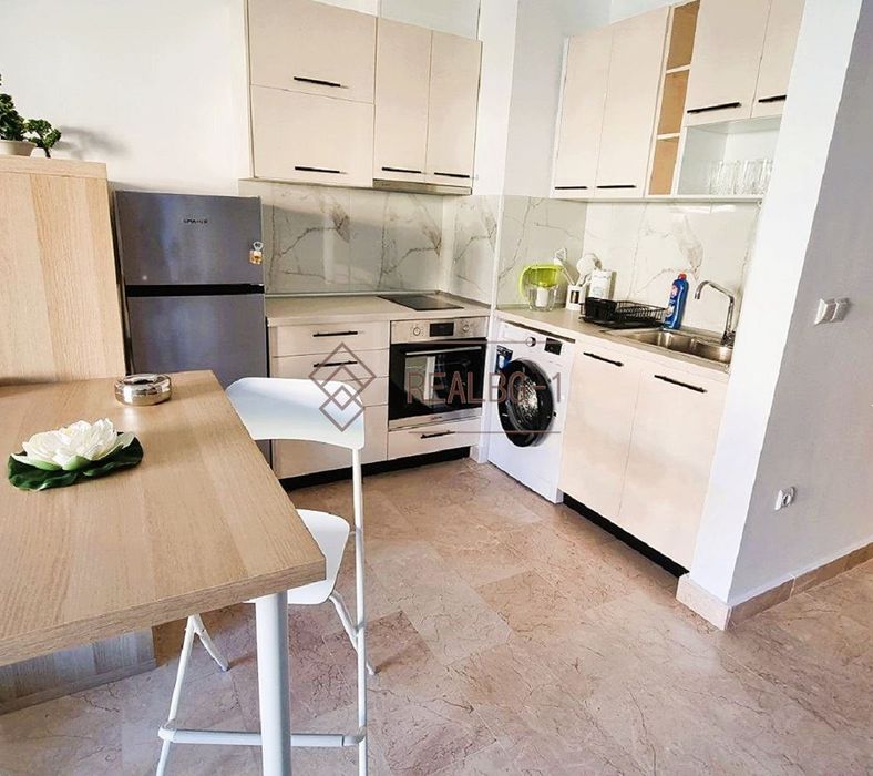 Продава се Едностаен апартамент в с. Кранево, Област Добрич - 47 кв.м за 650 €/кв.м - Снимка #7