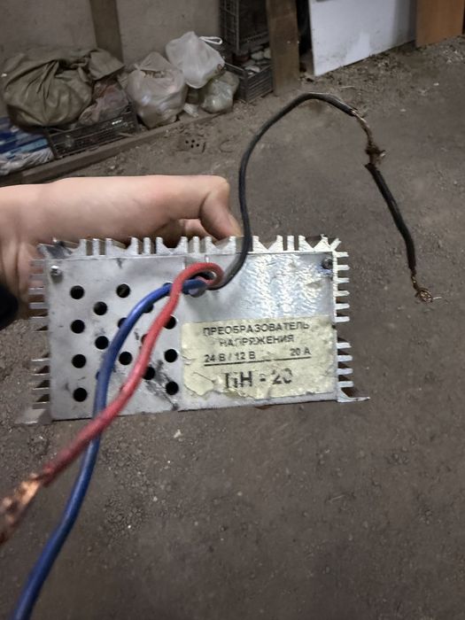 Преобразователь напрежения