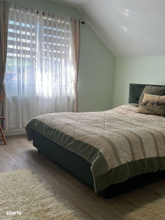 Vilă de vânzare – spațioasă, 380 mp utili, curte amenajată