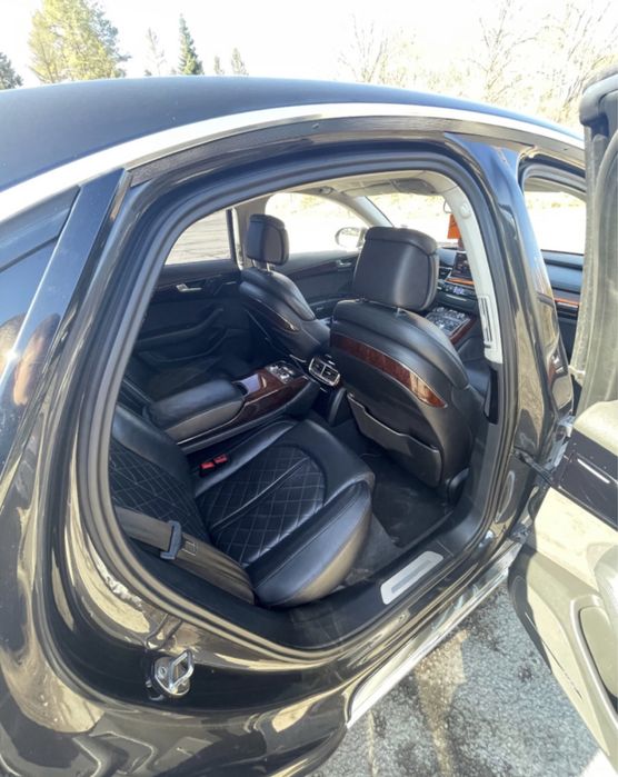 Продава си Ауди А8 Д4