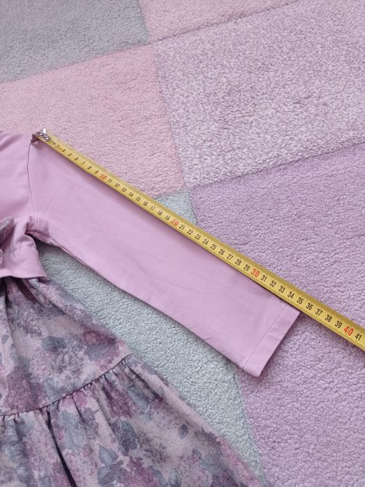 Ефектна детска рокля с панделка