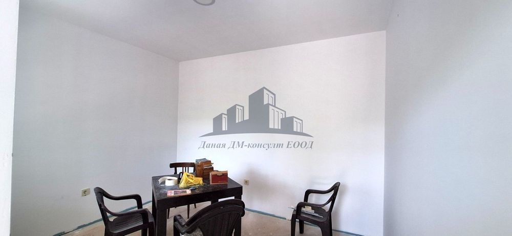 Продава се Къща в с. Дибич, Област Шумен - 110 кв.м за 928 €/кв.м - Снимка #11