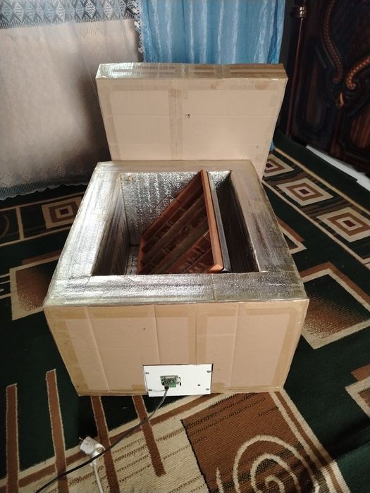 Inkubator va Velosiped sotiladi Arzon narxda