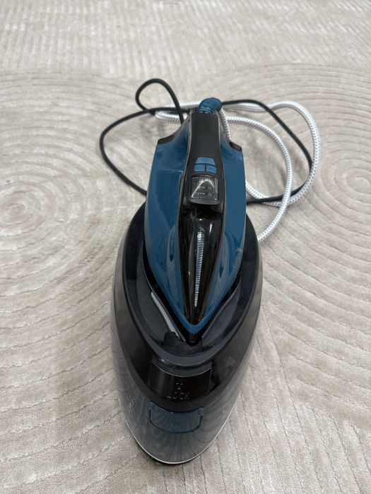 Утюг с парогенератором