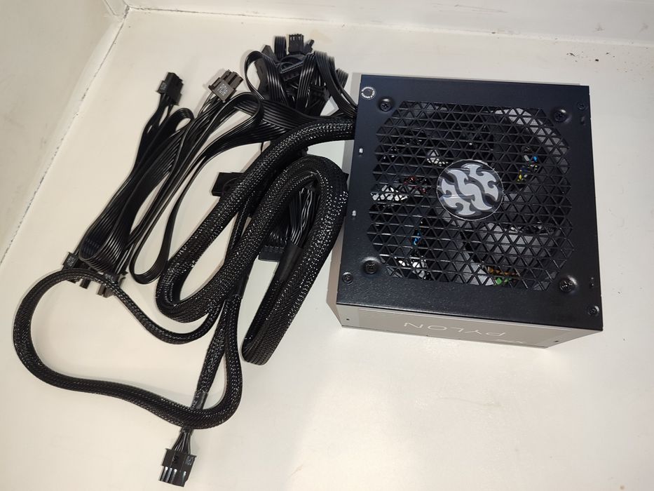 Блок питания XPG PYLON 650 BRONZE