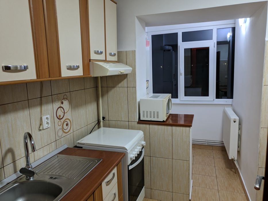 Inchiriez apartament 1 camera 40 mp Dorobanti Rosiori ( garsoniera )