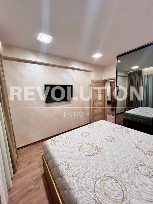 Дава се под наем Двустаен апартамент в Пловдив, Кючук Париж - 70 кв.м за 610.98 € - Снимка #5